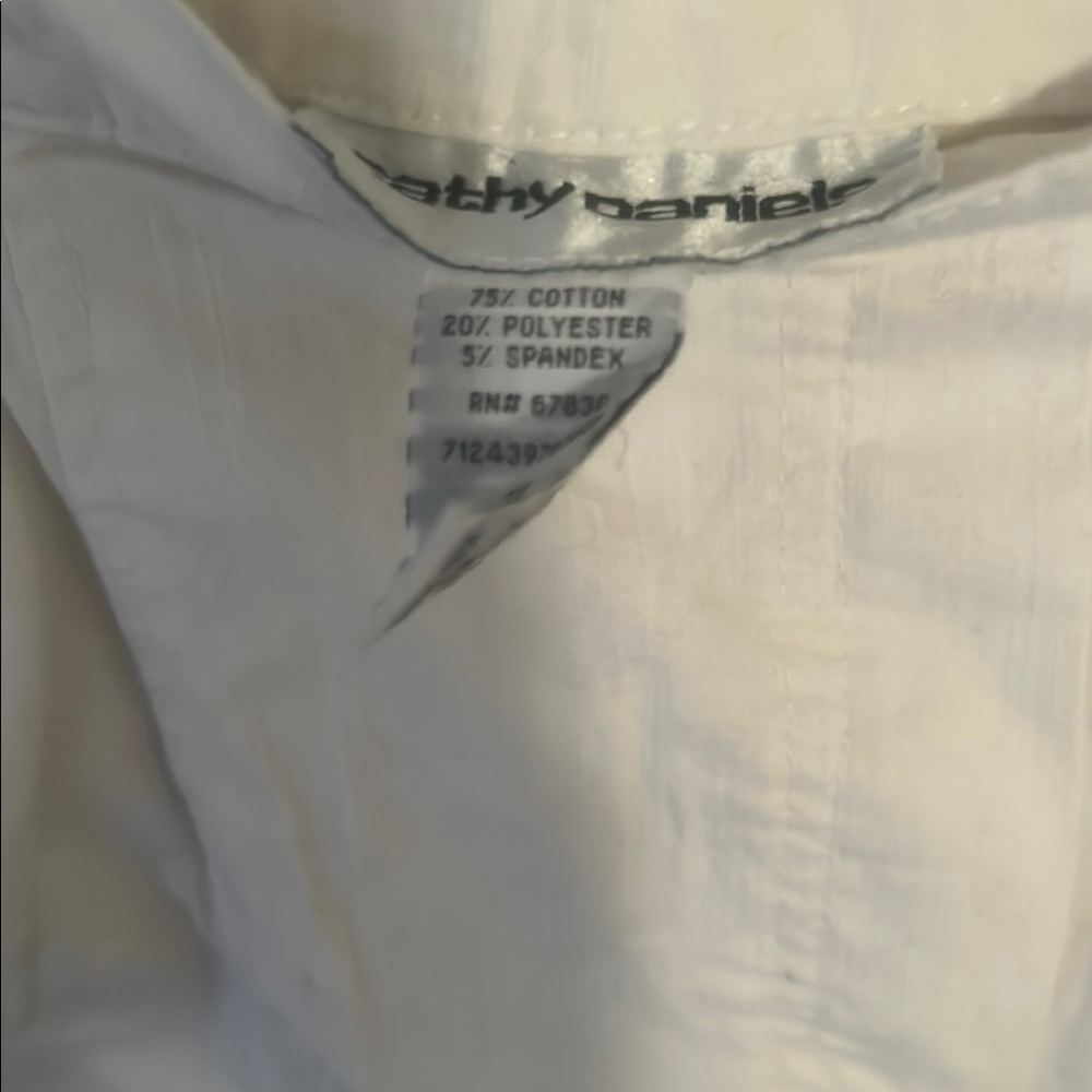 Cathy Daniels Crisp White Pants - Picture 2 of 4
